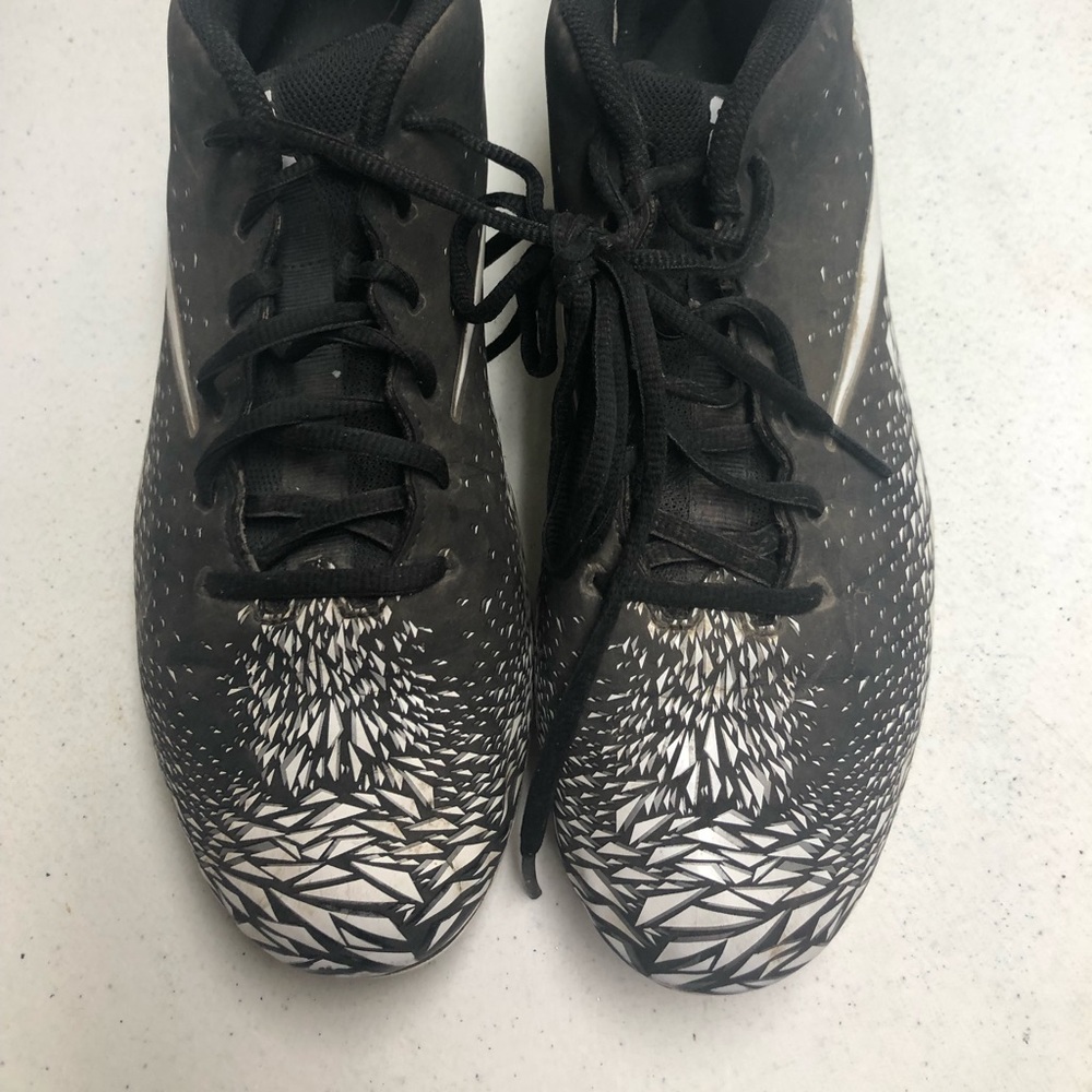 Nike Size 10.5 Men’s Cleats